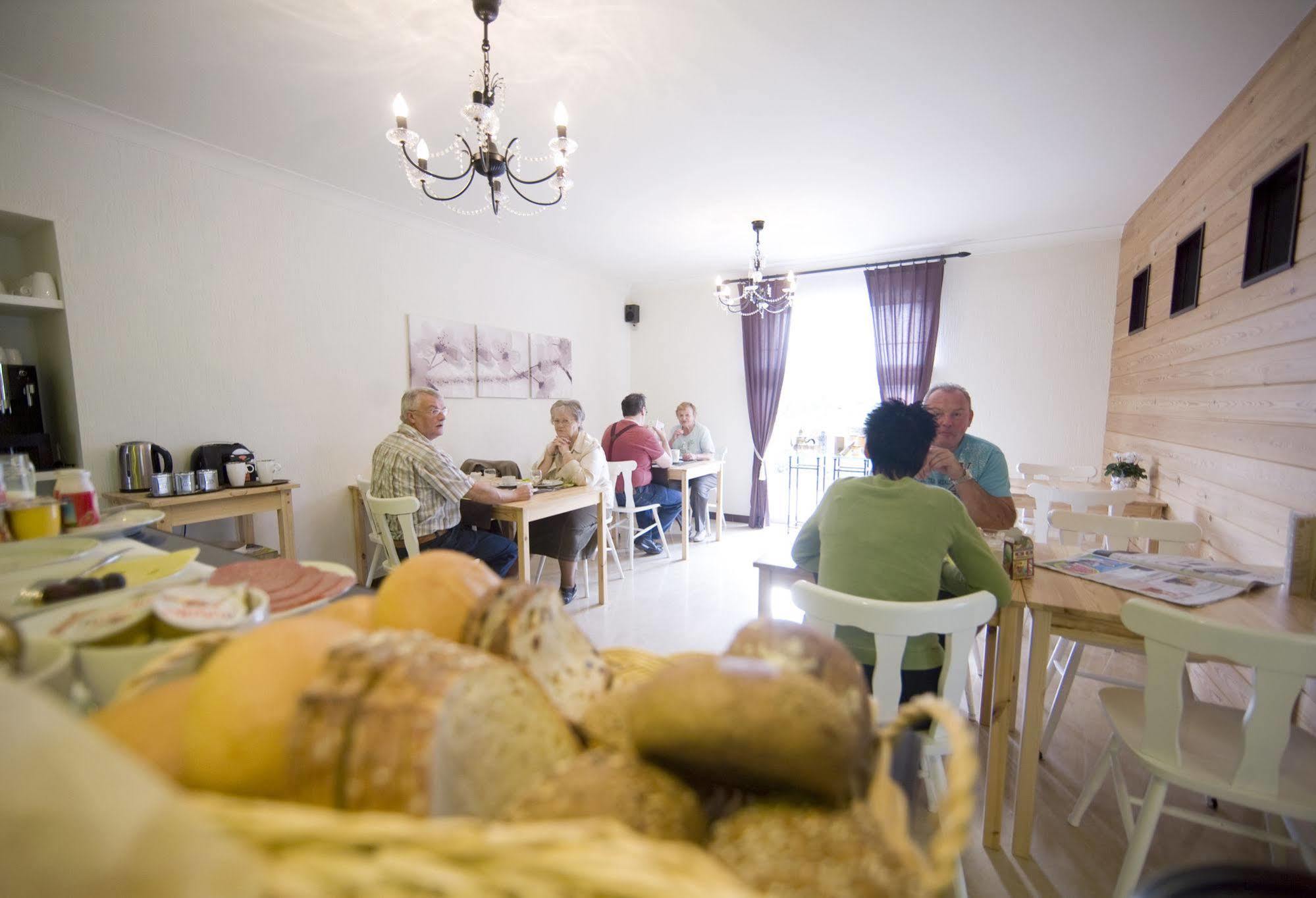 Hotel Het Buskruid Lummen Kültér fotó